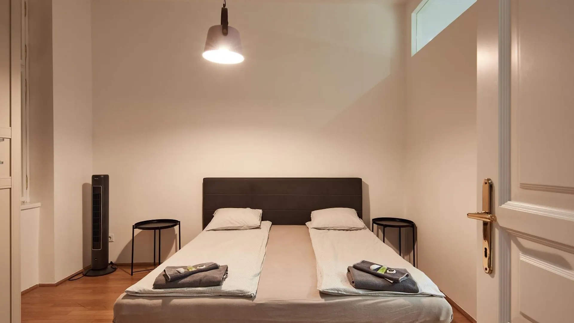 Designer Apartment In The City Center Vienna